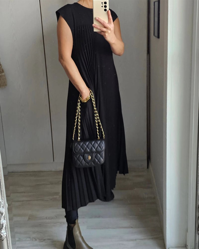 Pleated Long Dress Round Neck Sleeveless for Women | Perfect for Everyday Wear