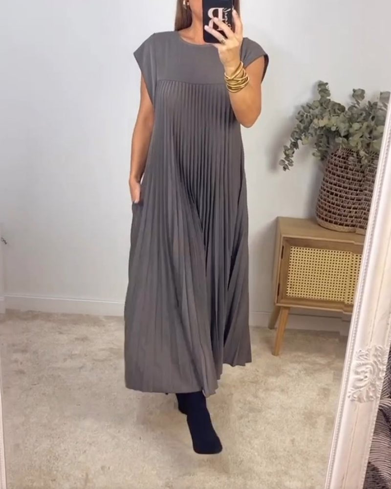 Pleated Long Dress Round Neck Sleeveless for Women | Perfect for Everyday Wear