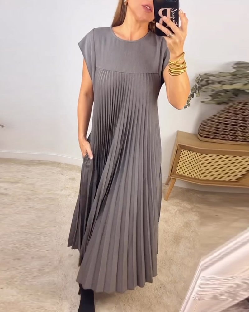 Pleated Long Dress Round Neck Sleeveless for Women | Perfect for Everyday Wear
