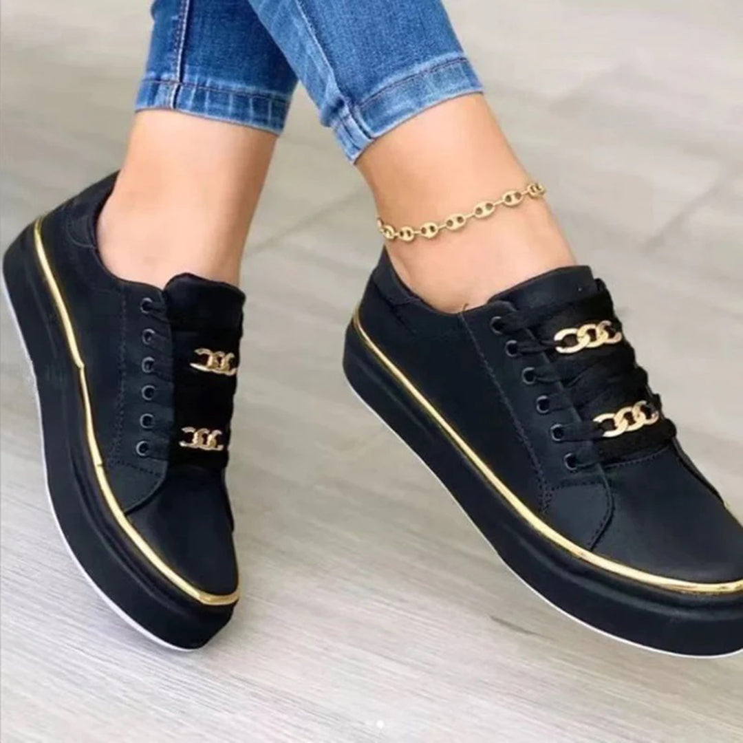 Low-Top Sneakers with Gold Accent for Women | Perfect for Everyday Wear