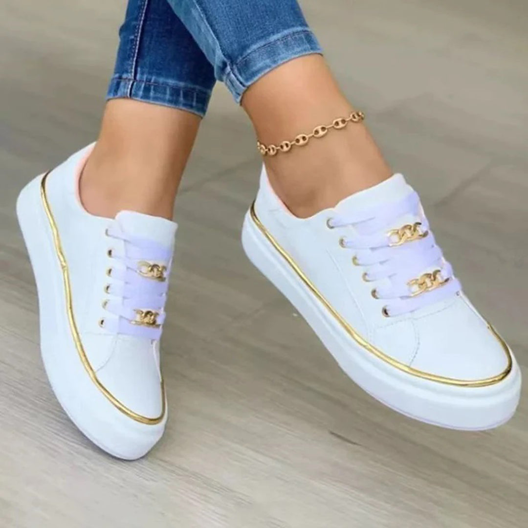 Low-Top Sneakers with Gold Accent for Women | Perfect for Everyday Wear
