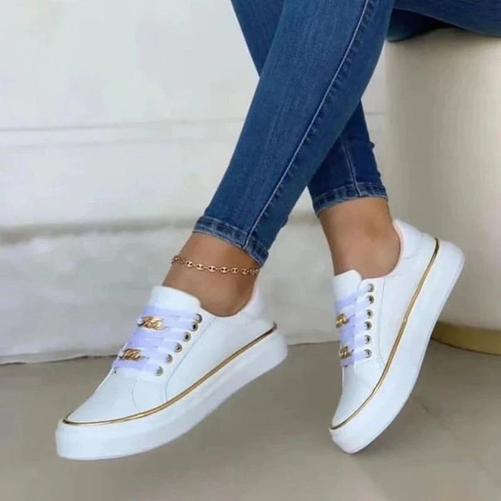 Low-Top Sneakers with Gold Accent for Women | Perfect for Everyday Wear