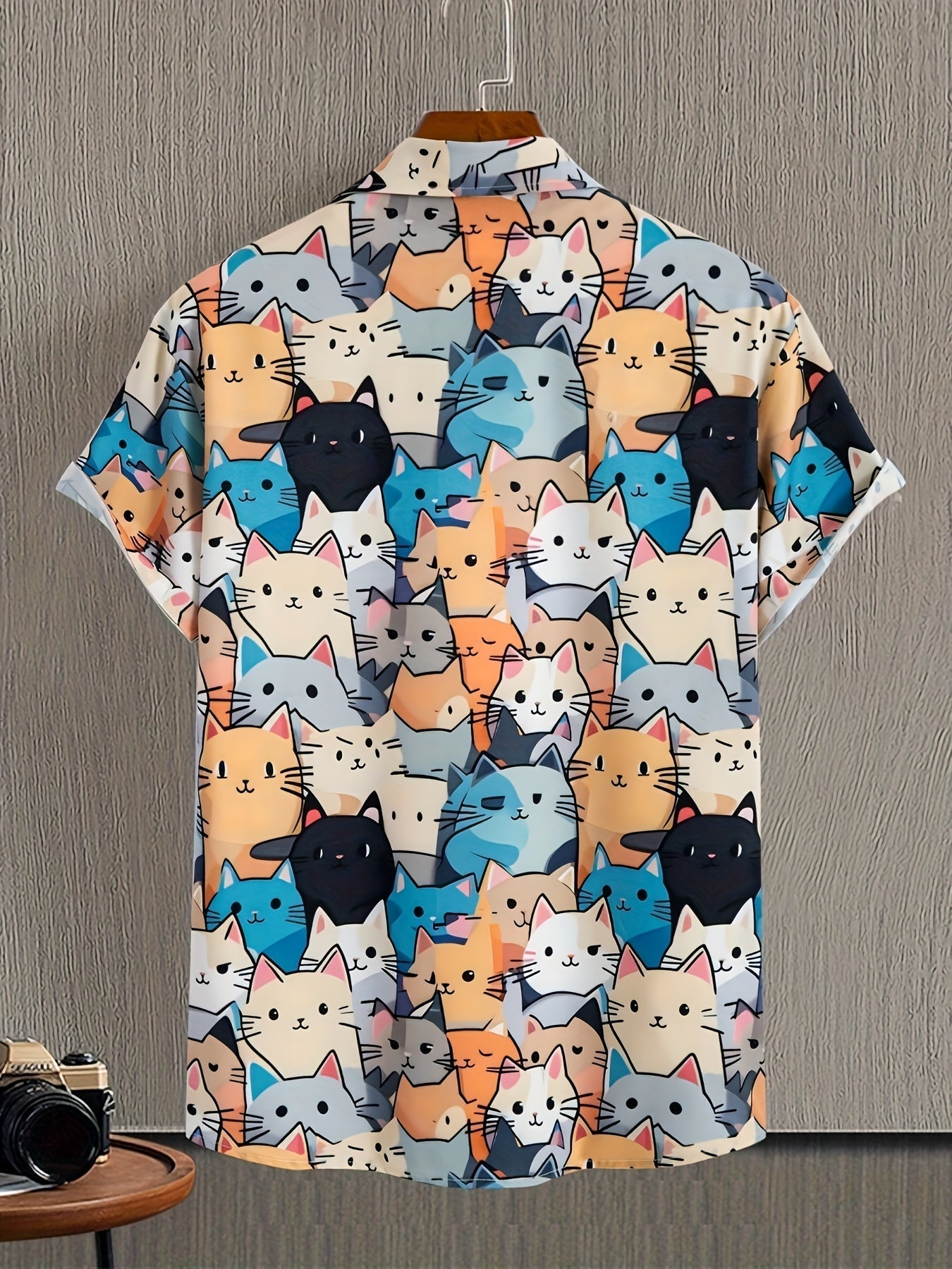Short-Sleeved Shirt Cat Print for Men | Perfect for Everyday Wear
