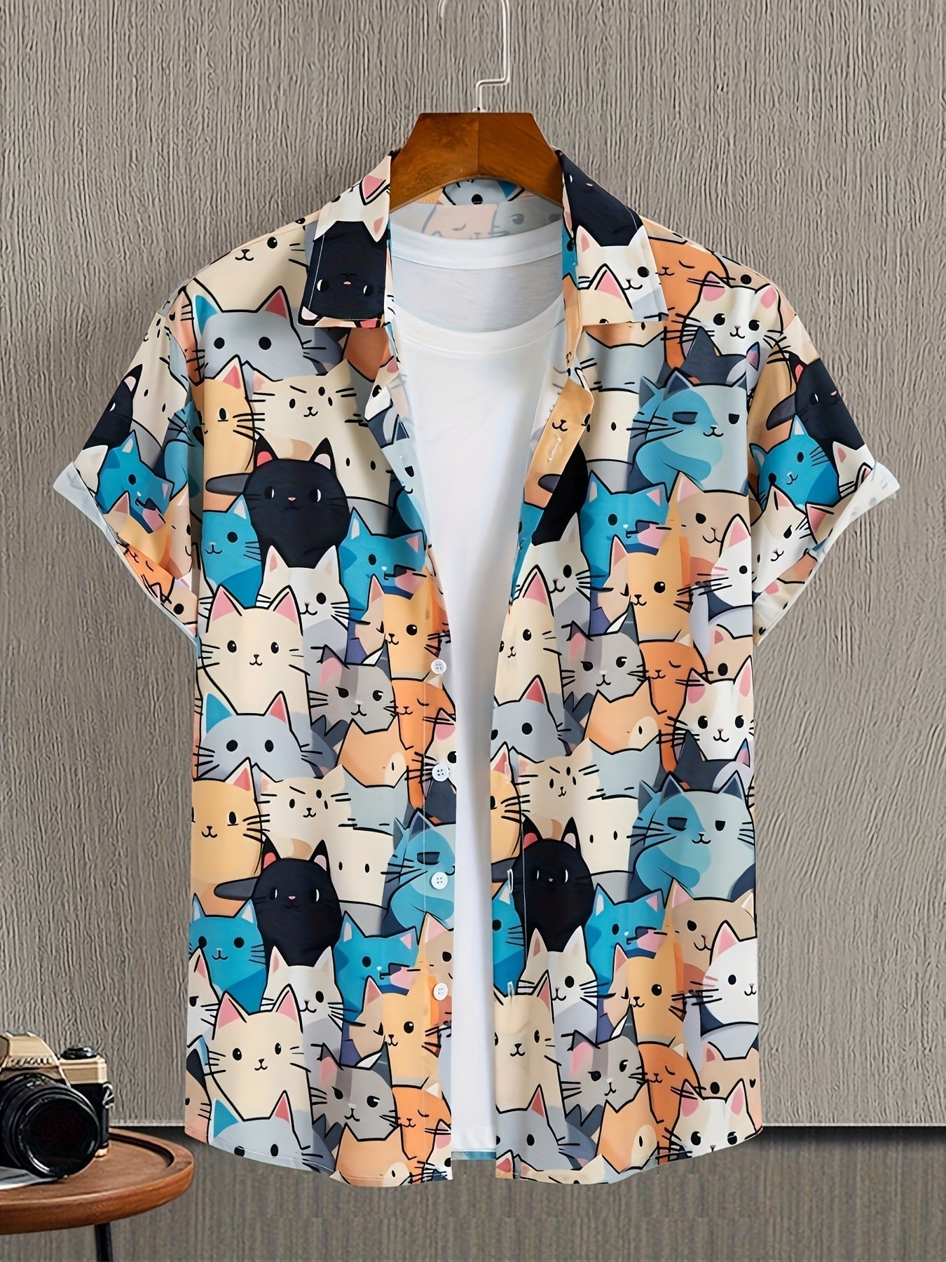 Short-Sleeved Shirt Cat Print for Men | Perfect for Everyday Wear